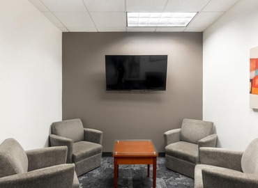 2691 m² Business space in Lawrenceville, GA, 1755 North Brown Road (30043) - 11 | MatchOffice.com