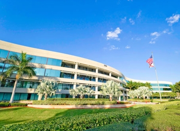 Virtual office space in Boca Raton, FL, 2255 Glades Road (33431) - 10 | MatchOffice