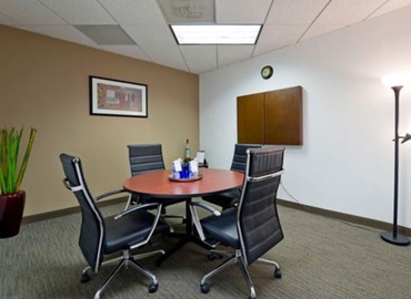 2691 m² Business space in Tampa, FL, 3001 N. Rocky Point Drive East (33607) - 8 | MatchOffice