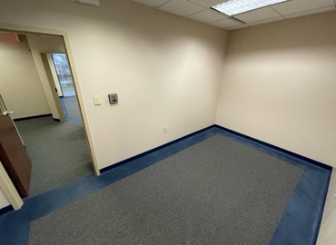2539 m² Office up for rent in Chesapeake, VA, Greenbrier Circle 860, 23320  - 2 | MatchOffice