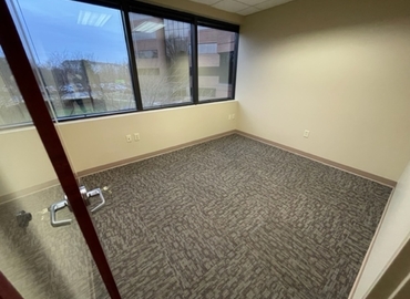 2614 m² Commercial office for rent in Chesapeake, VA, Greenbrier Circle 860, 23320  - 5 | MatchOffice.com