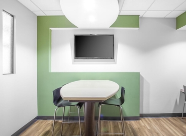 2691 m² Coworking  in Kansas City, MO, 435 Nichols Road (64112) - 12 | MatchOffice