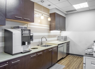 2691 m² Business space in Kansas City, MO, 435 Nichols Road (64112) - 15 | MatchOffice