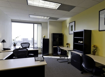 Virtual business address in Glendale, CA, 450 North Brand Boulevard (91203) - 4 | MatchOffice.com