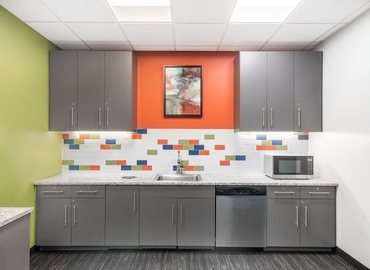 2691 m² Business space in Tampa, FL, 4830 West Kennedy Blvd. (33609) - 6 | MatchOffice.com