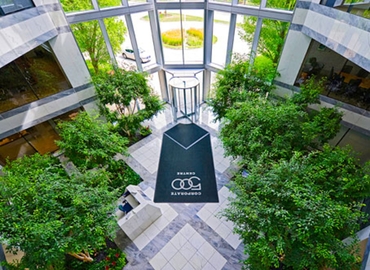 Virtual office space in Deerfield, IL, 500 Lake Cook Road (60015) - 9 | MatchOffice.com