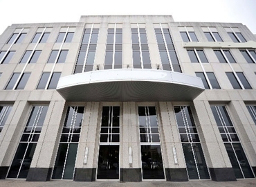 Virtual business address in Charlotte, NC, 5960 Fairview Road (28210) - 5 | MatchOffice.com