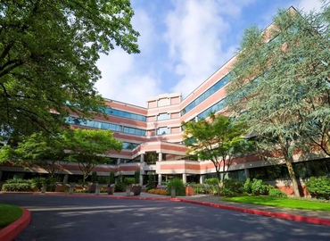 Virtual business address in Lake Oswego, 5 Centerpointe Drive (97035) - 9 | MatchOffice.com