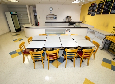 1056 m² Business park in Norfolk, VA, Lake Wright Drive 5800 (23502) - 3 | MatchOffice.com