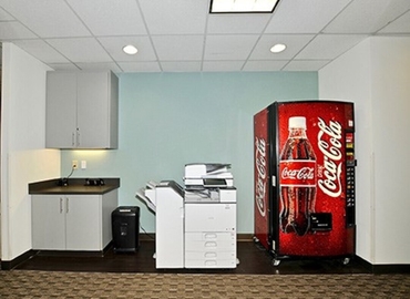 2691 m² Business center in Indianapolis, IN, 8888 Keystone Crossing (46240) - 15 | MatchOffice.com