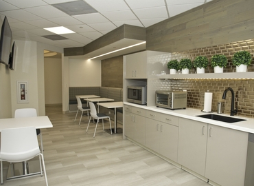 2476 m² Co-working  in Plymouth Meeting, PA, 600 West Germantown Pike (19462) - 5 | MatchOffice.com