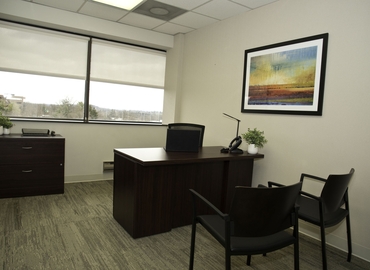 2476 m² Business space in Plymouth Meeting, PA, 600 West Germantown Pike (19462) - 4 | MatchOffice.com