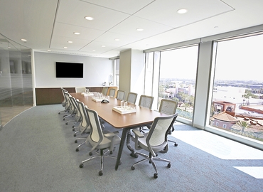 24200 m² Business park in Irvine, CA, 100 Spectrum Center Drive (92618) - 3 | MatchOffice.com