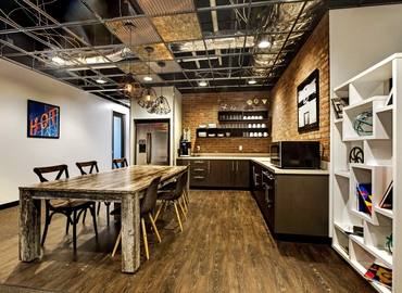 Virtual office space in West Covina, 1370 Valley Vista Drive (91765) - 8 | MatchOffice.com