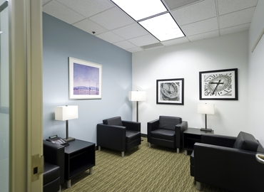 Virtual business address in Overland Park, KS, 7500 College Boulevard (66210) - 3 | MatchOffice.com