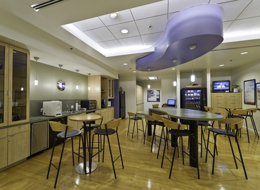 Virtual office space in Woodland Hills, CA, 6303 Owensmouth Ave (91367) - 3 | MatchOffice.com