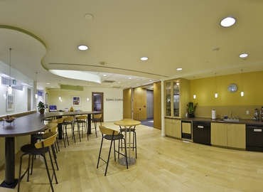 Virtual business address in Costa Mesa, CA, 600 Anton Boulevard (92626) - 3 | MatchOffice.com