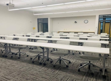 2691 m² Coworking space  in Des Moines, IA, 4620 E. 53rd Street (52807) - 10 | MatchOffice.com