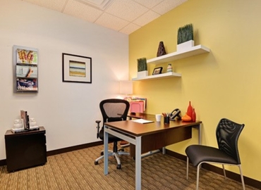 Virtual office space in Phoenix, AZ, 2550 W. Union Hills Drive (85027) - 4 | MatchOffice.com