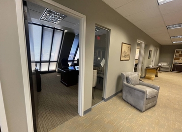 2691 m² Shared office  in Charleston, 	SC, 170 Meeting Street (29401) - 11 | MatchOffice.com