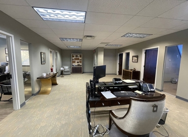 2691 m² Business park in Charleston, 	SC, 170 Meeting Street (29401) - 14 | MatchOffice