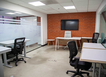 Virtual office in Beverly Hills, CA, 113 North San Vicente Boulevard (90211) - 4 | MatchOffice.com