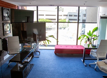 Virtual office in Beverly Hills, CA, 113 North San Vicente Boulevard (90211) - 5 | MatchOffice.com