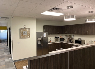 3229 m² Business center in Phoenix, AZ, 4435 E. Chandler Blvd. Suite 200  (85048) - 2 | MatchOffice