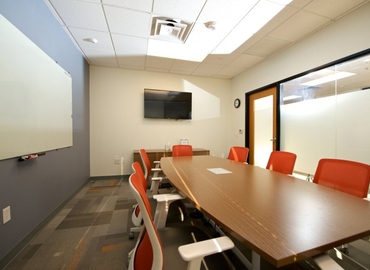 3229 m² Business space in Phoenix, AZ, 4435 E. Chandler Blvd. Suite 200  (85048) - 8 | MatchOffice