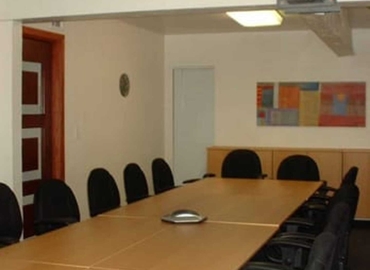323 m² Conference room in Phoenix, AZ, 2942 N. 24th St. Ste. 114 (85016) - 2 | MatchOffice