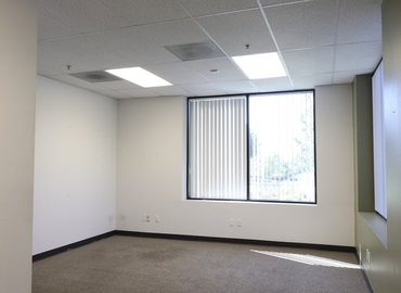 26910 m² Business park in Ontario, CA, 740 Vintage Ave (91764) - 7 | MatchOffice