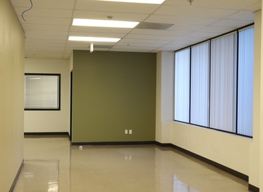 26910 m² Business park in Ontario, CA, 740 Vintage Ave (91764) - 13 | MatchOffice.com