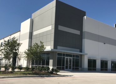 2775336 m² Shared workspace  in Houston Southwest, TX, 10535 Red Bluff Rd (77507) - 3 | MatchOffice