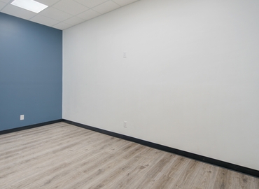 131 m² Shared workspace  in Dallas, TX, Marsh Lane 2414 (75006) - 6 | MatchOffice.com