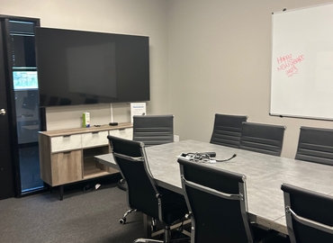 1000 m² Business park in Costa Mesa, CA, West Warner Avenue 3731 (92704) - 1 | MatchOffice.com