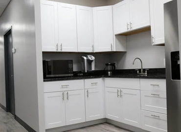 108 m² Business center in Laurel, MD, Sandy Spring Road 8101 (20707) - 6 | MatchOffice