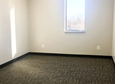 108 m² Business space in Laurel, MD, Sandy Spring Road 8101 (20707) - 8 | MatchOffice