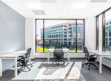 Virtual office in Santa Monica, CA, 2450 Colorado Avenue (90404) - 11 | MatchOffice.com