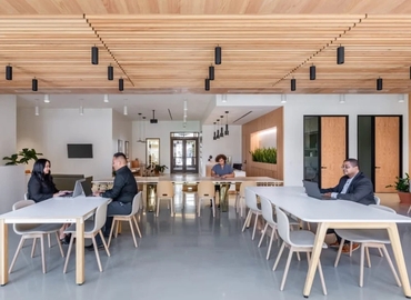 5382 m² Business center in Pasadena, CA, 680 E Colorado Blvd. (91101) - 9 | MatchOffice.com