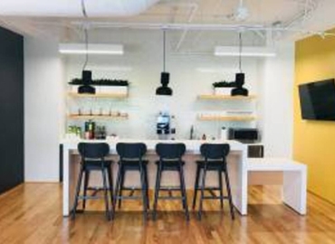 5382 m² Business space in Los Angeles, CA, 360 N. Pacific Coast Highway (90245) - 14 | MatchOffice.com