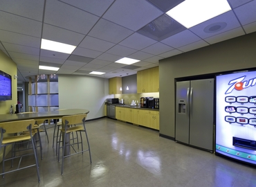 Virtual business address in San Francisco, CA, One Embarcadero Center (94111) - 4 | MatchOffice.com