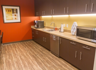 Virtual office space in Eagan, MN, 860 Blue Gentian Road (55121) - 8 | MatchOffice