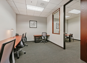 Virtual business address in Miami, FL, 801 Brickell Avenue (33131) - 12 | MatchOffice.com