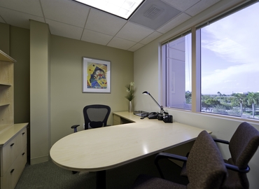 Virtual office space in Sunrise, FL, 1560 Sawgrass Corporate Pkwy (33323) - 10 | MatchOffice.com