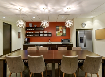 Virtual business address in New York Midtown East, NY, 100 Duffy Avenue (11801) - 12 | MatchOffice