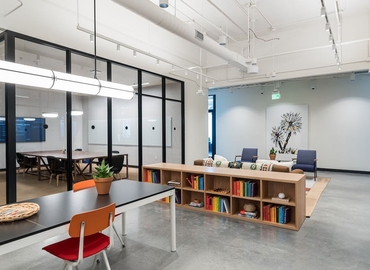 1615 m² Coworking  in Phoenix, AZ,  101 East Washington Street Floor 7  (85004) - 7 | MatchOffice