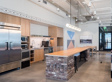 1615 m² Shared workspace  in Phoenix, AZ,  101 East Washington Street Floor 7  (85004) - 11 | MatchOffice