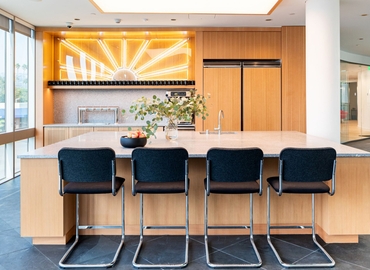 5382 m² Business park in Beverly Hills, CA,  9830 Wilshire Blvd. (90212) - 9 | MatchOffice