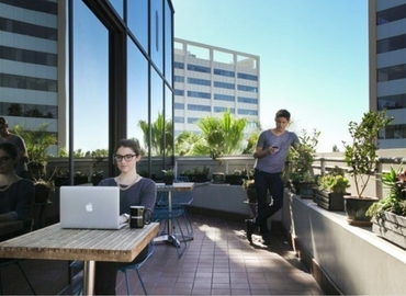 538 m² Shared workspace  in Los Angeles, CA, 7083 Hollywood Boulevard (90028) - 6 | MatchOffice.com
