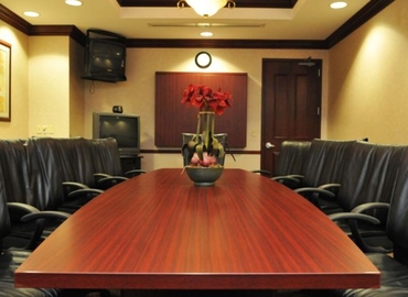 18299 m² Business park in Davie, FL, 12555 Orange Drive (33330) - 3 | MatchOffice.com